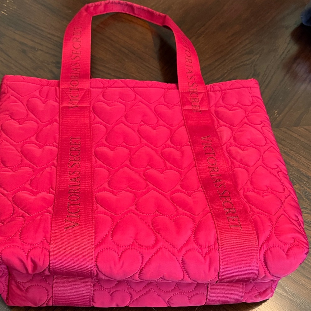 VS red bag